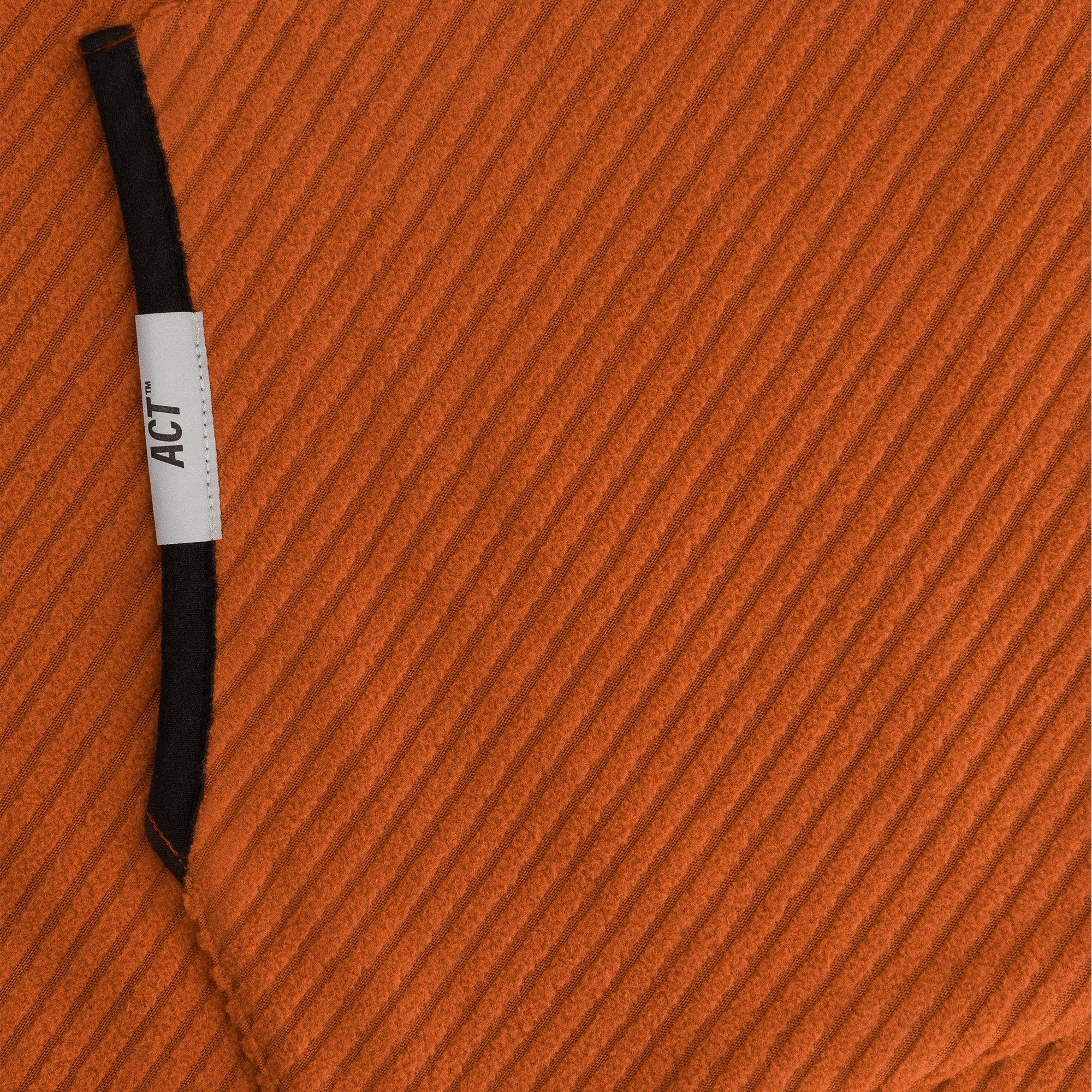 THERMOSHELL_HOODIE-3-3.png